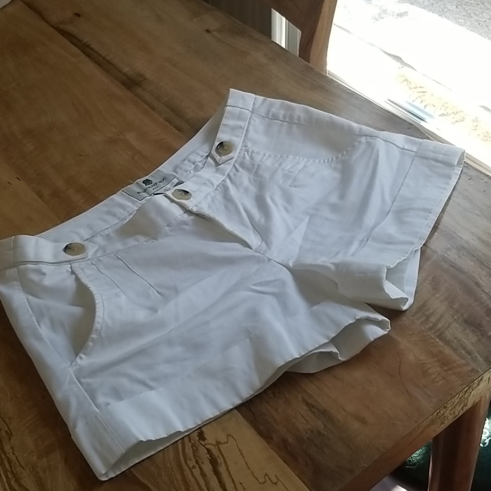 Women's Banana Republic white shorts